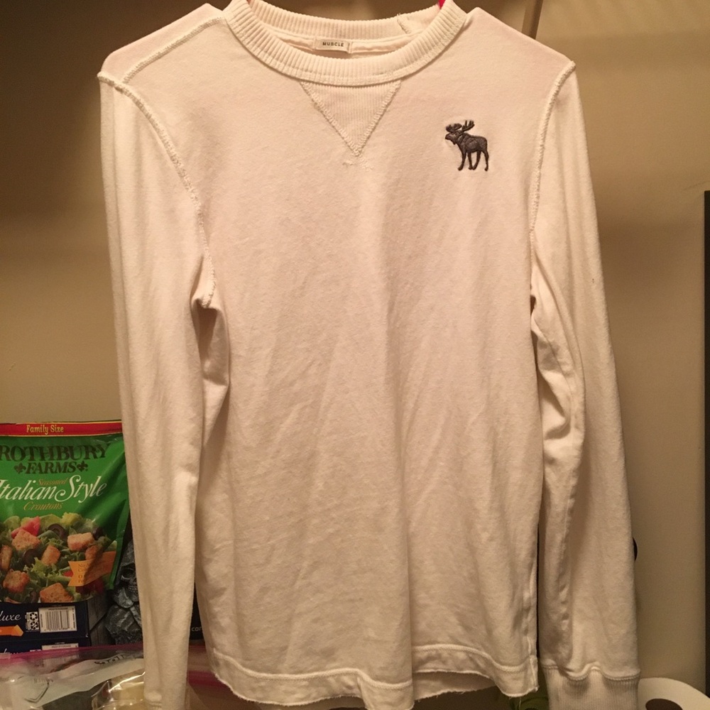 Abercrombie White Muscle Long-Sleeve